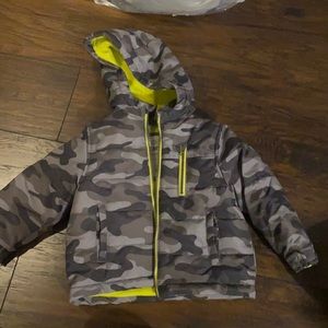 Carter’s 2T puffer jacket